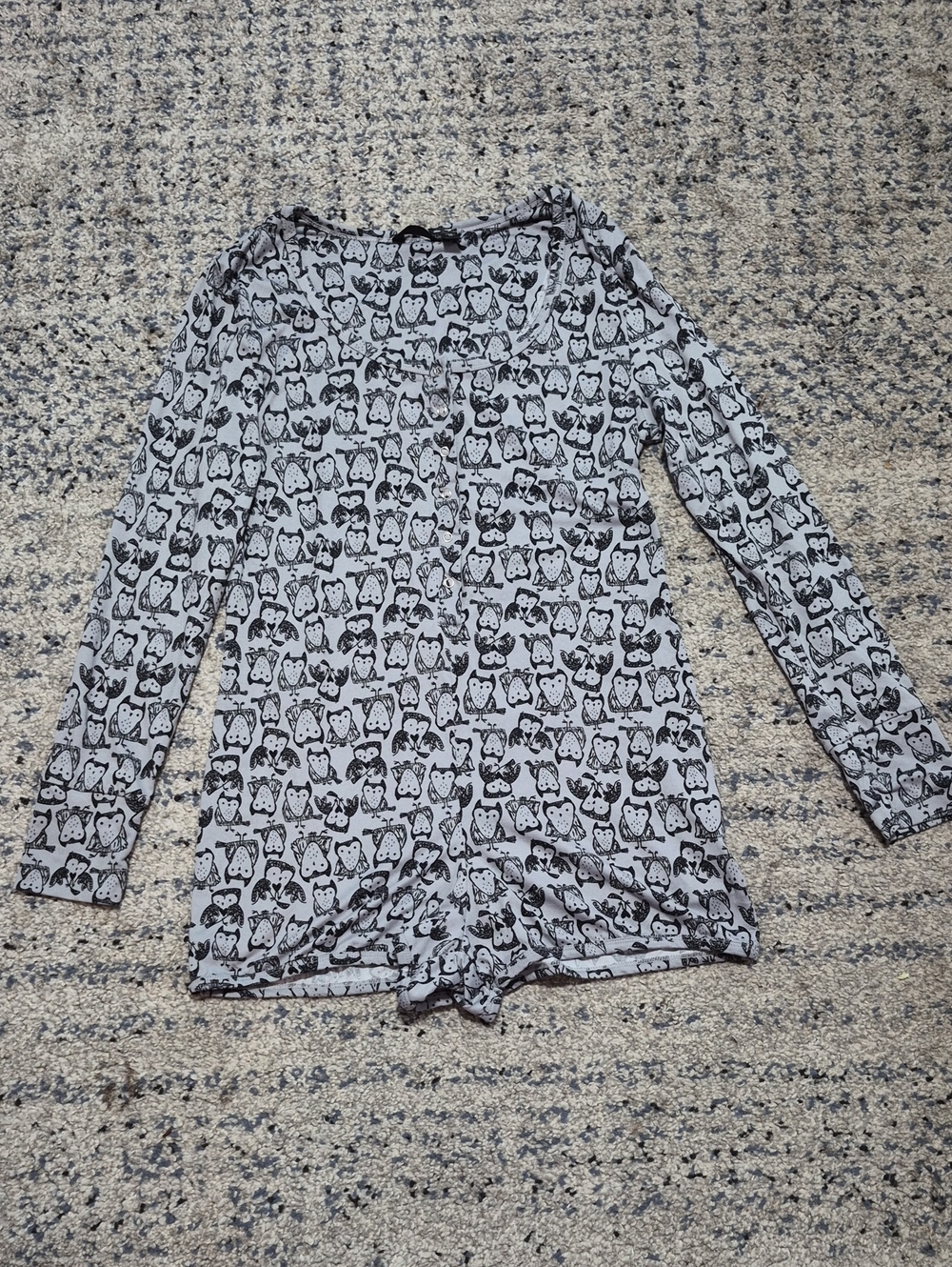 All Things Fabulous Gray & Black Owl-Print Long-Sleeve Pajama Romper